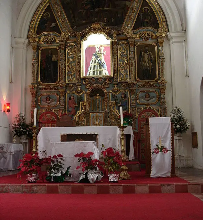 675px-Capilla_de_Ntra__Sra__de_Loreto_jp.jpg